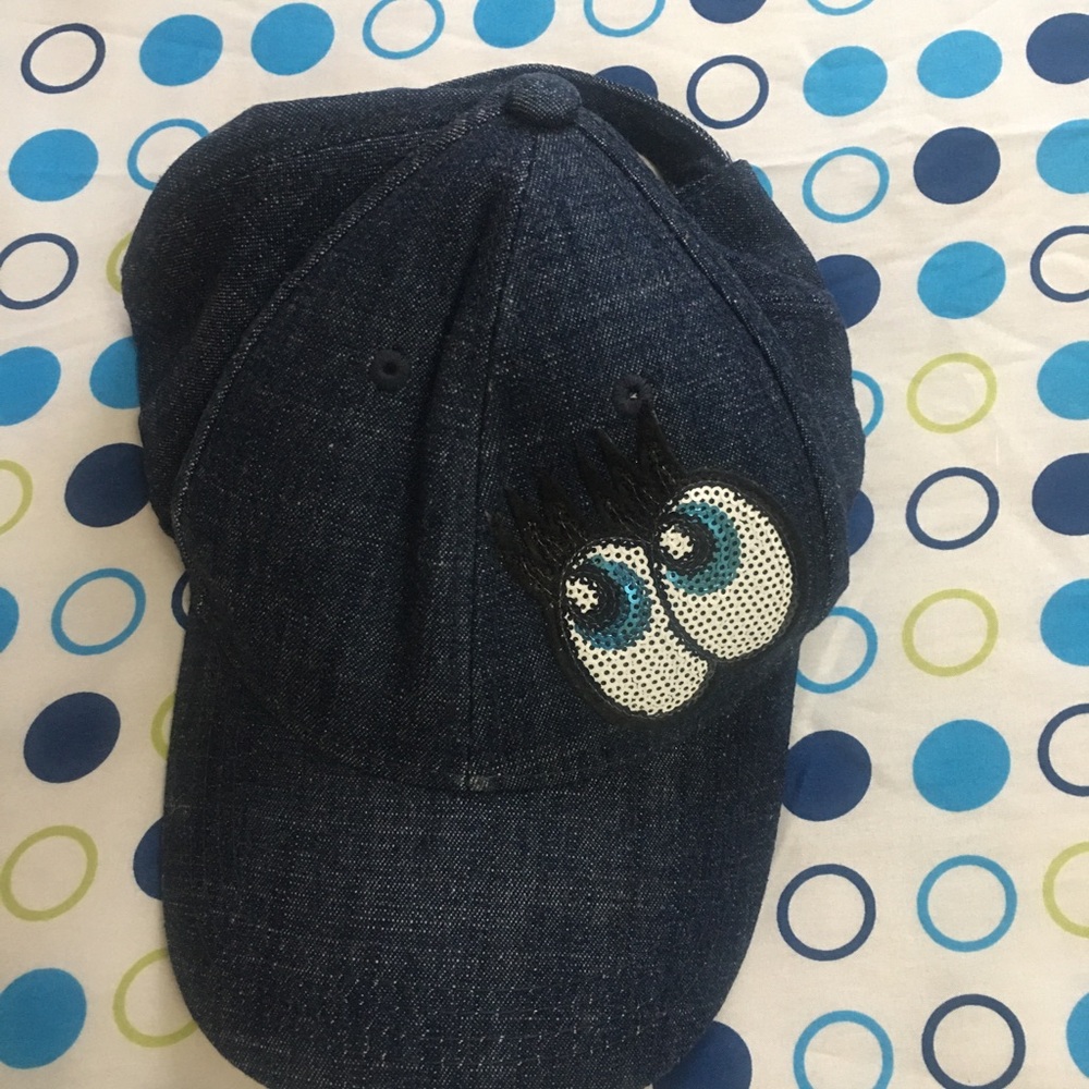 👀Embroidered Denim Cap with Eye Design👀
